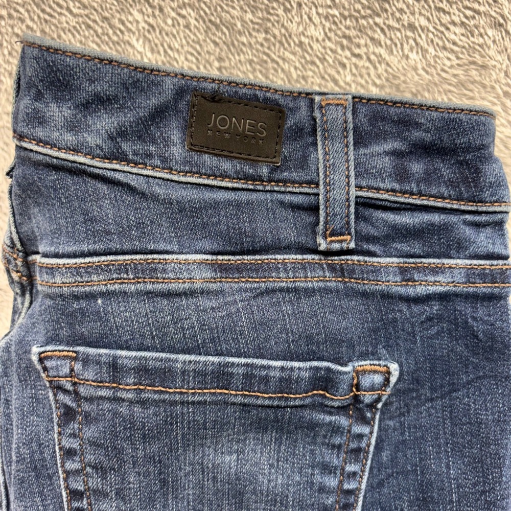 Jones New York Lexington Straight Jeans Womens 29x30 Blue Excellent Dark Wash - Picture 15 of 16